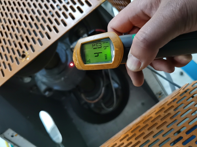 怎么讓不銹鋼風(fēng)機(jī)在長(zhǎng)期運(yùn)行中不跳機(jī)？